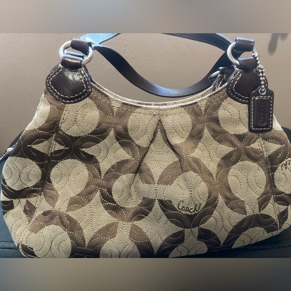 Coach Small Tan and Brown Handbag - Picture 2 of 11